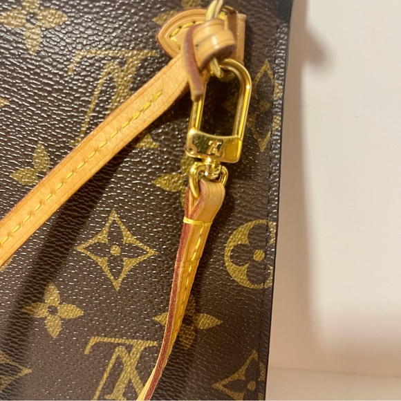 Louis Vuitton Neverfull Monogram Clutch Large 💎 AUTHENTICATED 💎 Serial SD4163 - Picture 6 of 16